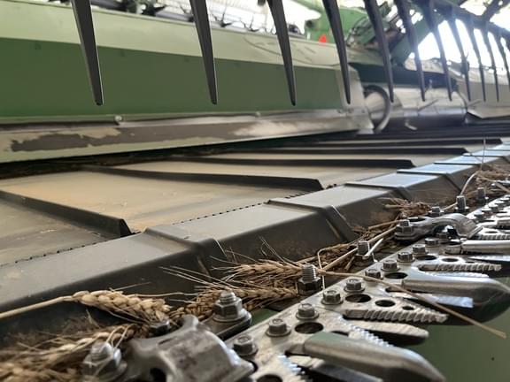 Image of John Deere RD45F equipment image 4