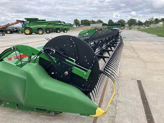 Image of John Deere RD45F equipment image 3