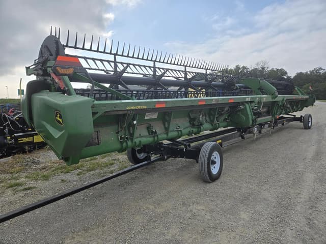 Image of John Deere RD45F equipment image 2