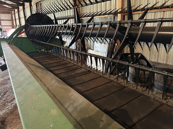 Image of John Deere RD45F equipment image 4