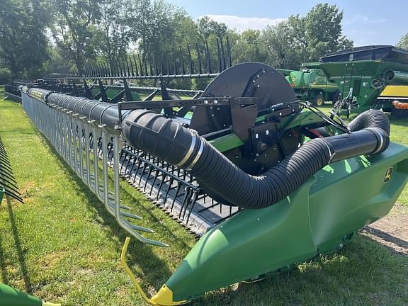 Image of John Deere RD45F equipment image 2