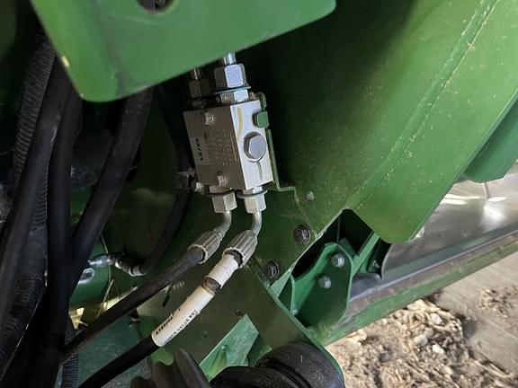 Image of John Deere RD45F equipment image 4