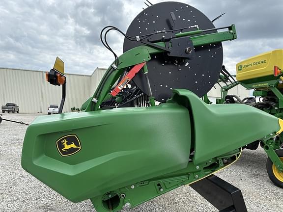 Image of John Deere RD45F equipment image 4