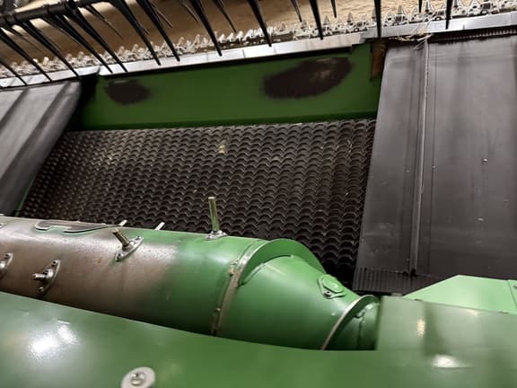 Image of John Deere RD45F equipment image 3