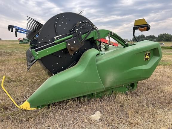Image of John Deere RD45F equipment image 2