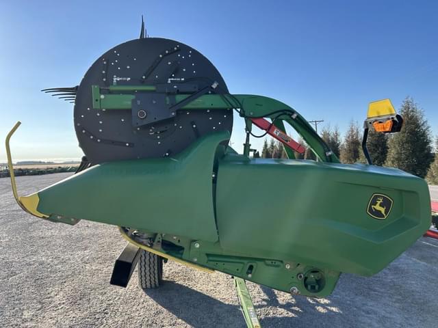 Image of John Deere RD45F equipment image 3