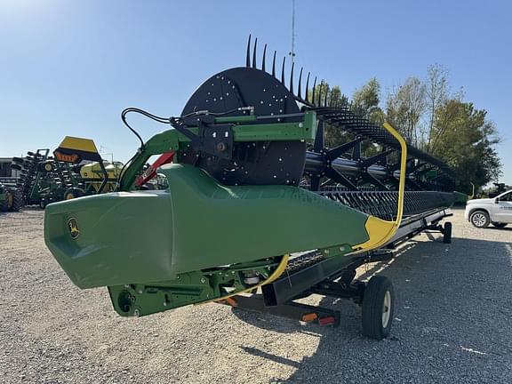 Image of John Deere RD45F equipment image 2