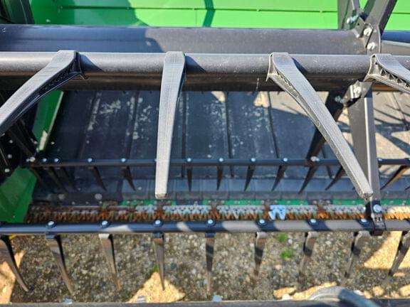 Image of John Deere RD45F equipment image 4