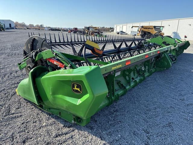 Image of John Deere RD45F equipment image 3