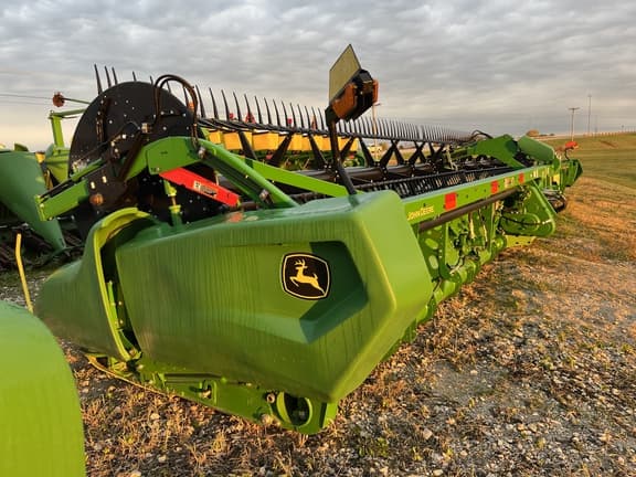 Image of John Deere RD45F equipment image 1