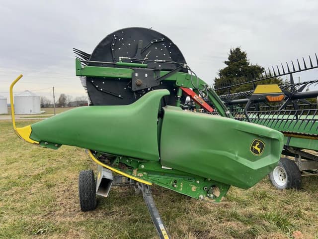 Image of John Deere RD45F equipment image 2