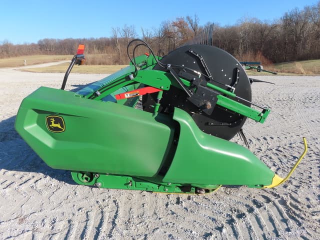 Image of John Deere RD45F equipment image 3