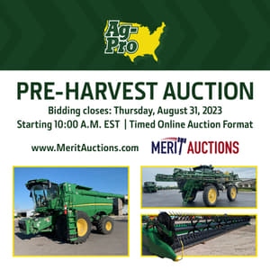 SOLD - 2021 John Deere RD45F Stock No. A0010031 Harvesting with 45 ft ...