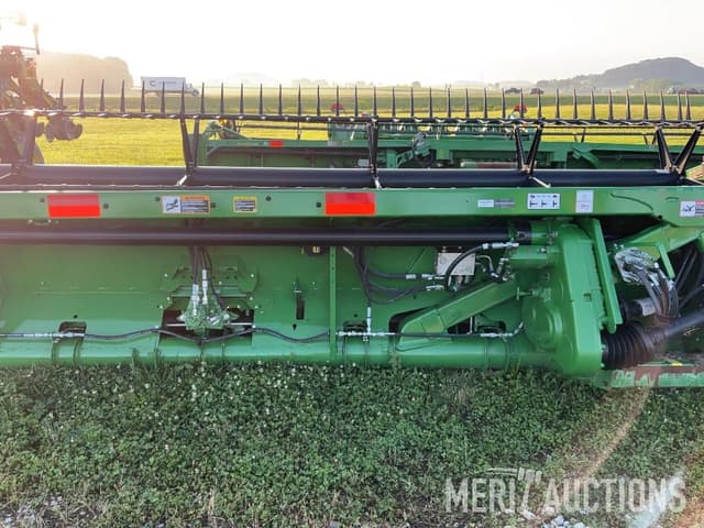 Image of John Deere RD45F equipment image 4