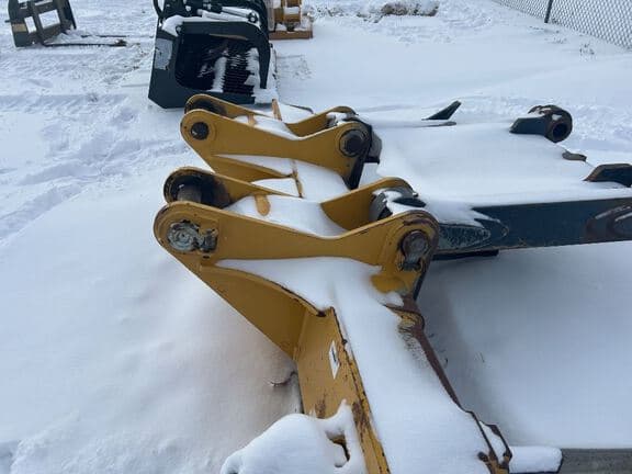 Image of John Deere Dozer Ripper equipment image 2