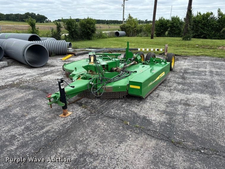 2021 John Deere R10 Equipment Image0