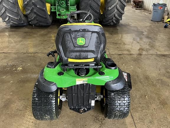 Image of John Deere S130 equipment image 4