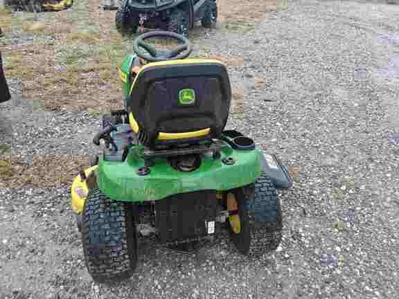 Image of John Deere S140 equipment image 1