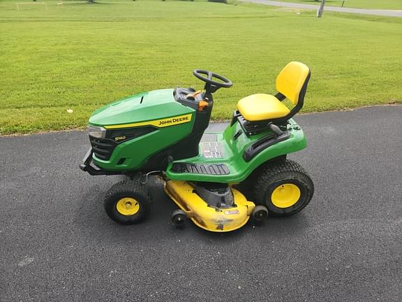 Image of John Deere S140 equipment image 2
