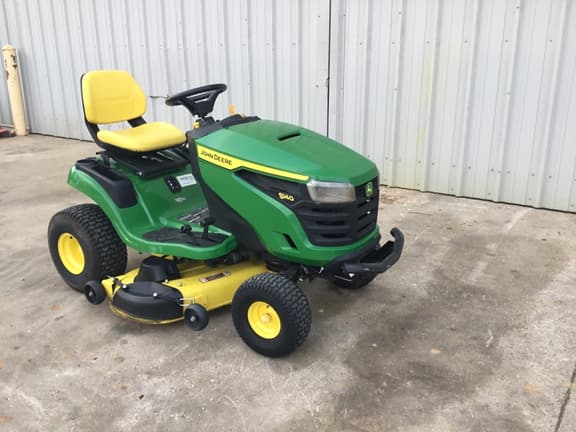 Image of John Deere S140 equipment image 4