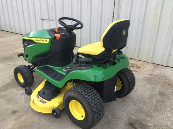 Image of John Deere S140 equipment image 2