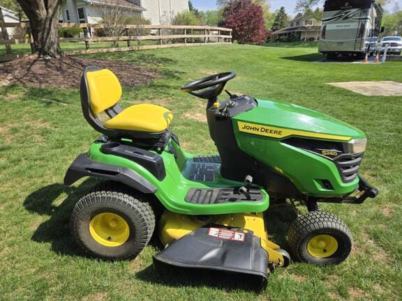 2021 John Deere S240 Equipment Image0