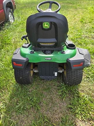 Image of John Deere S240 equipment image 4