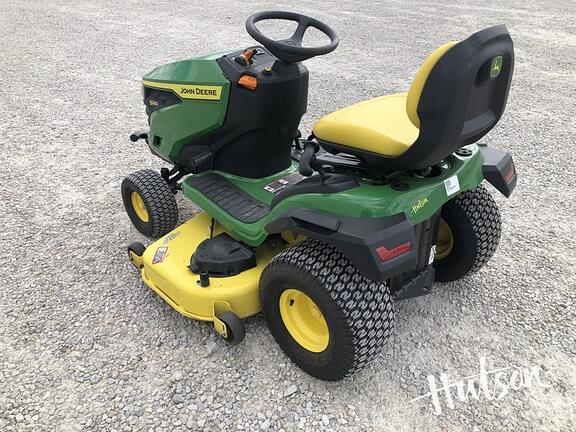 Image of John Deere S240 equipment image 4