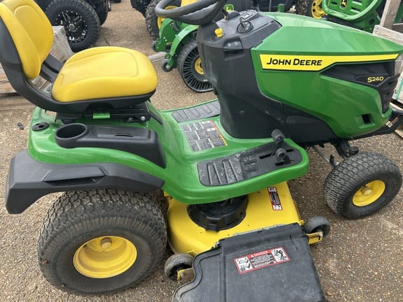 Main image John Deere S240