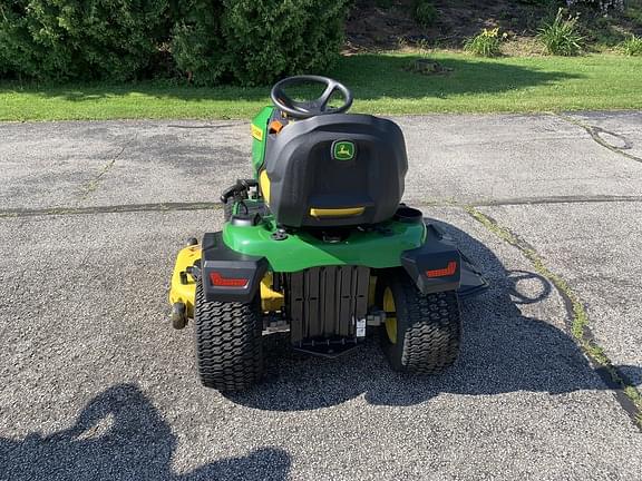 Image of John Deere S240 equipment image 4