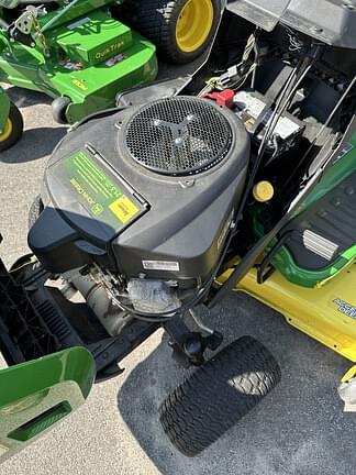 Image of John Deere S240 equipment image 3