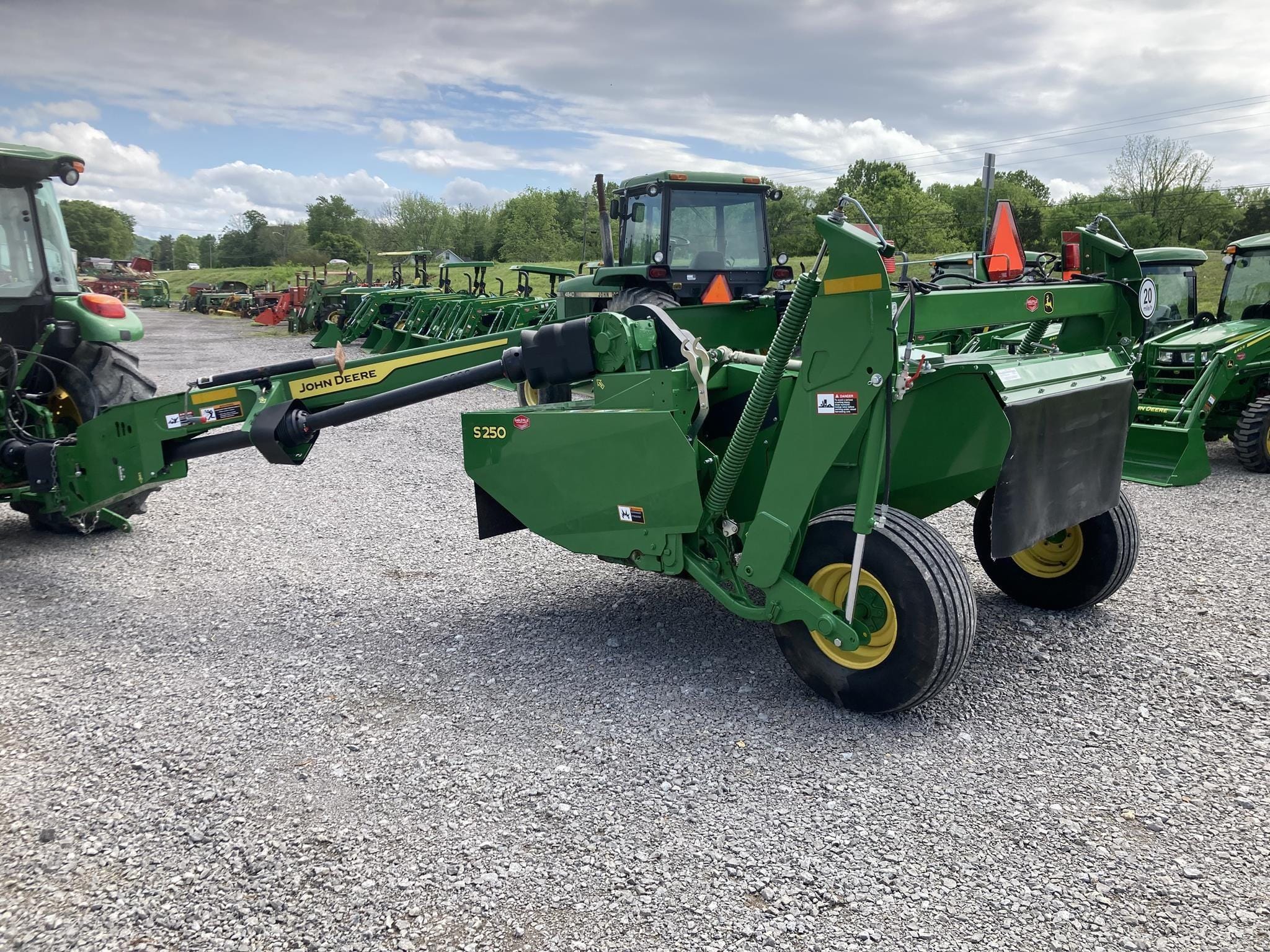 2021 John Deere S250 Equipment Image0