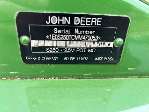 Image of John Deere S250 equipment image 1