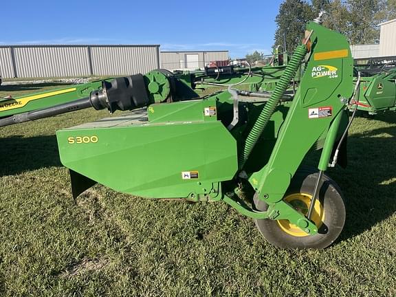 Image of John Deere S300 equipment image 2