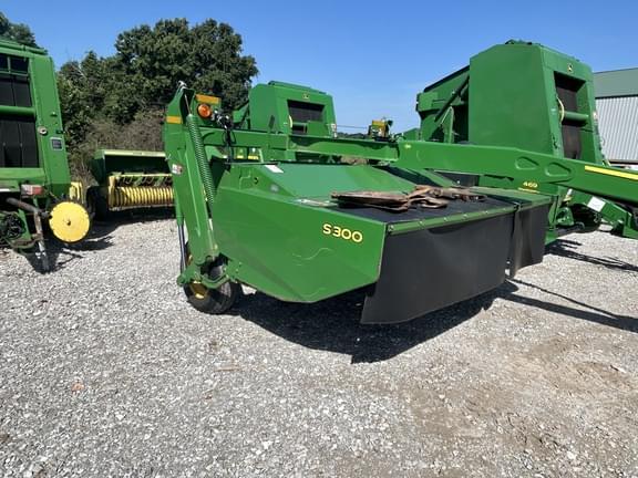 Image of John Deere S300 equipment image 1
