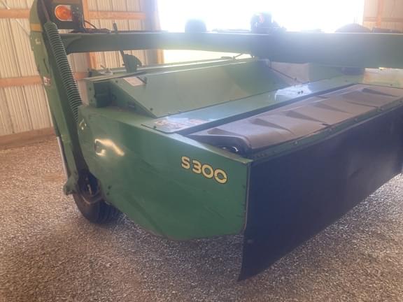 Image of John Deere S300 equipment image 2