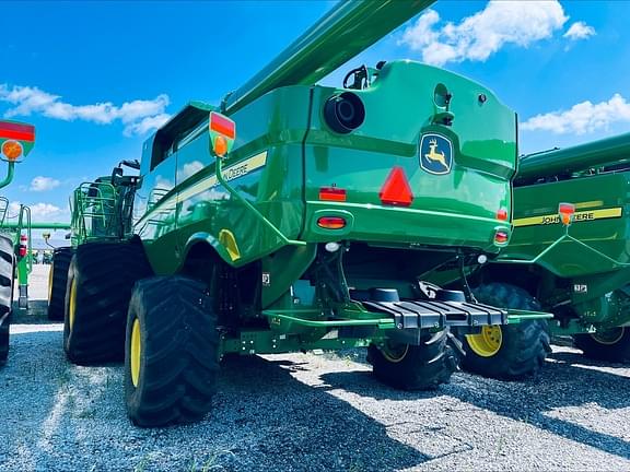 Image of John Deere S760 equipment image 2