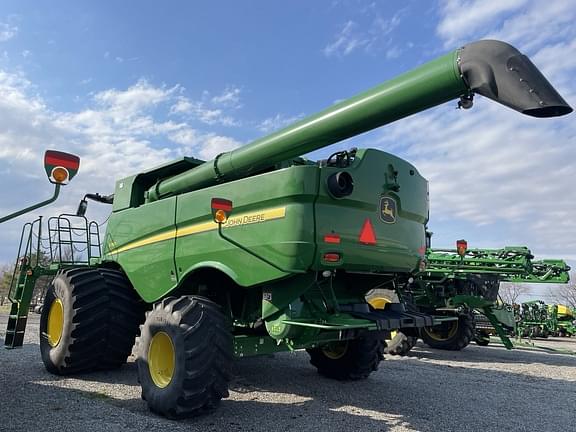 Image of John Deere S760 equipment image 2