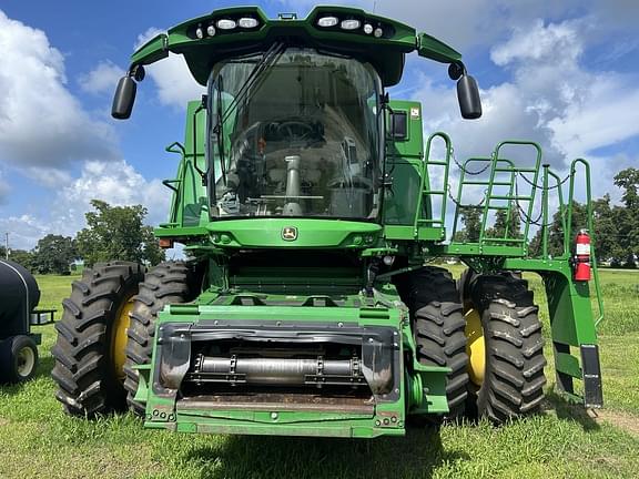 Image of John Deere S760 equipment image 1