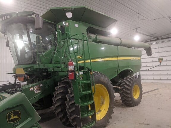 Main image John Deere S760