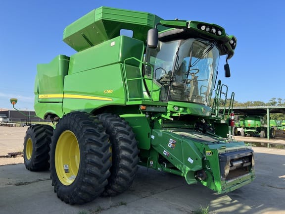 Main image John Deere S760
