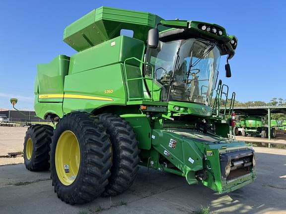 Image of John Deere S760 Primary image