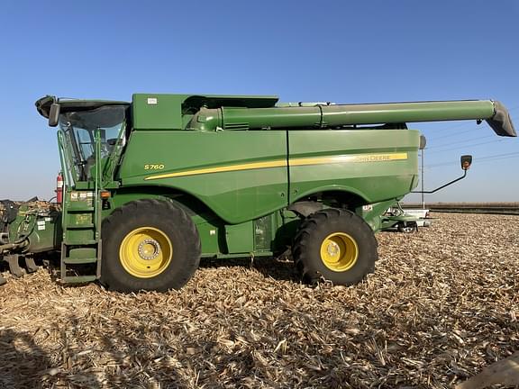 Image of John Deere S760 equipment image 1