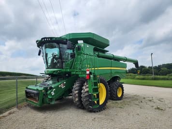 Main image John Deere S760