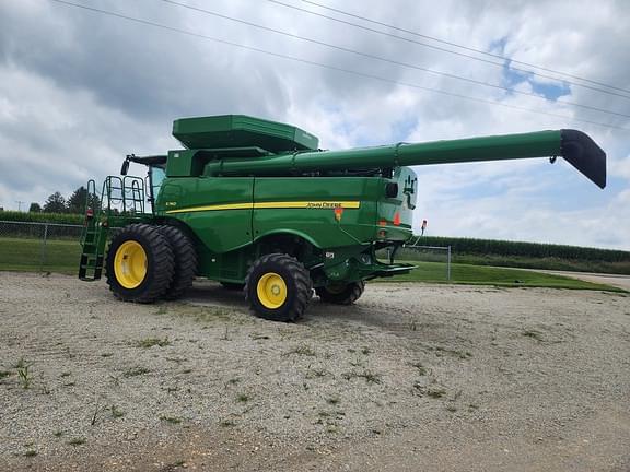Image of John Deere S760 equipment image 2