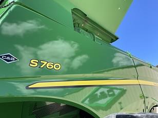 Main image John Deere S760 21