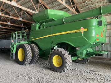 Main image John Deere S760