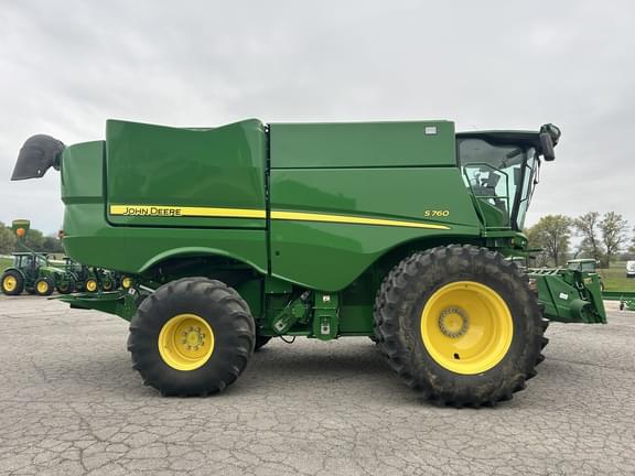 Image of John Deere S760 equipment image 4