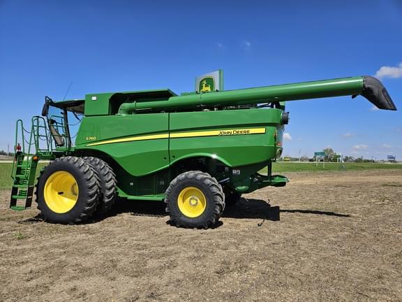 Image of John Deere S760 equipment image 2