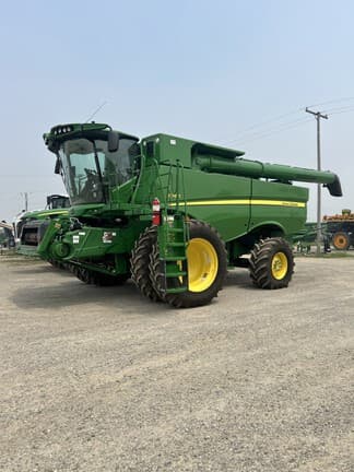 Image of John Deere S760 Primary image